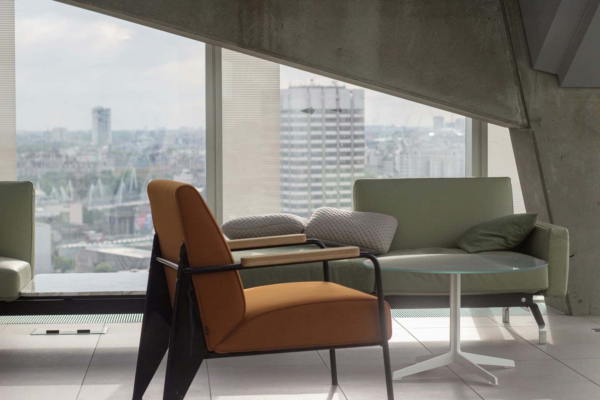 A calm therapeutic setting representing psychodynamic psychotherapy